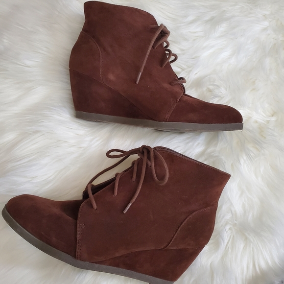 Madden Girl Doman Suede Wedge Booties - Picture 9 of 11